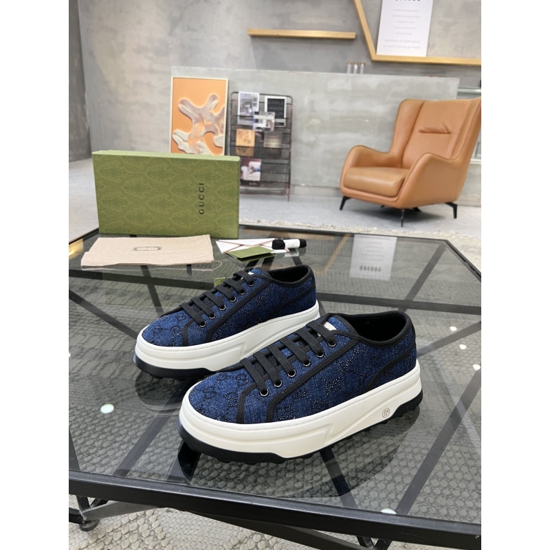 G*u*i casual shoes